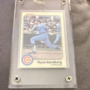 Fleer Ryne Sandberg Baseball Card